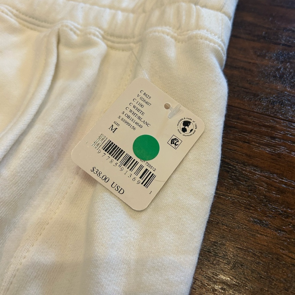 NWT FP Free People Movement Women’s All Star shorts - white - Medium - Picture 5 of 9